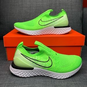 Nike Epic React Flyknit Womens Running Shoes